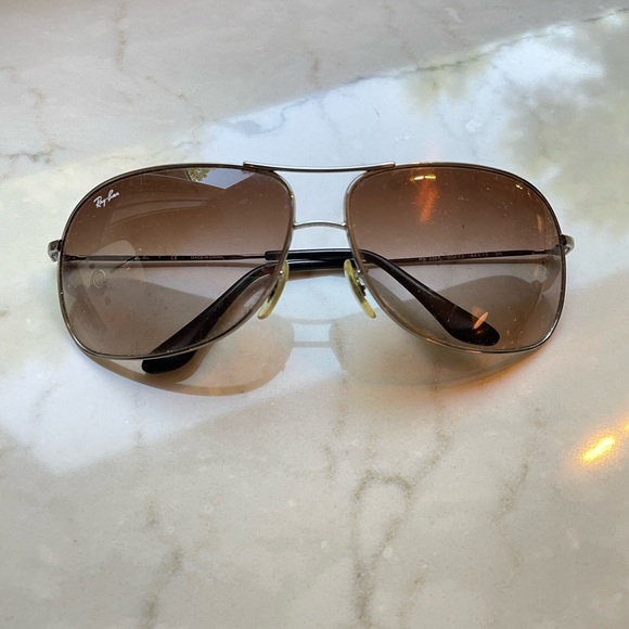 Ray Ban Pilot Sunglasses - Picture 1 of 7